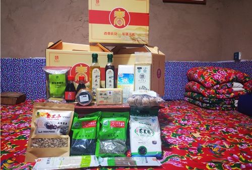 靖边扶贫年货大礼包热销 农副产品成市场新宠